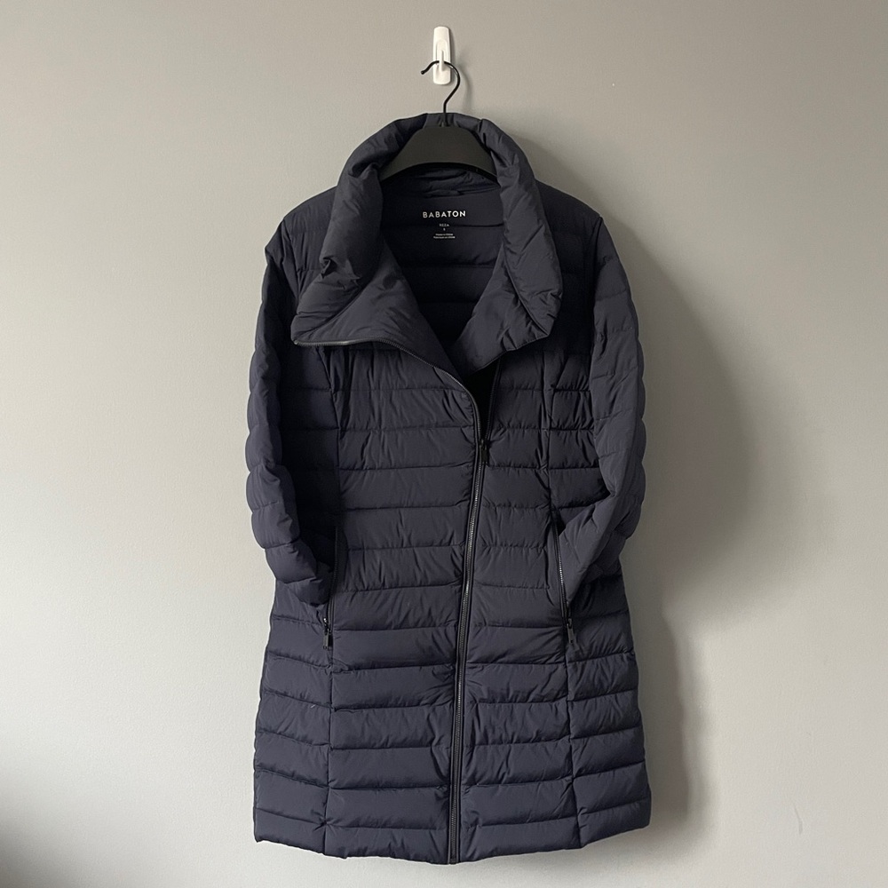 Aritzia Babaton Reza Goose Down Coat - Small, Navy Blue